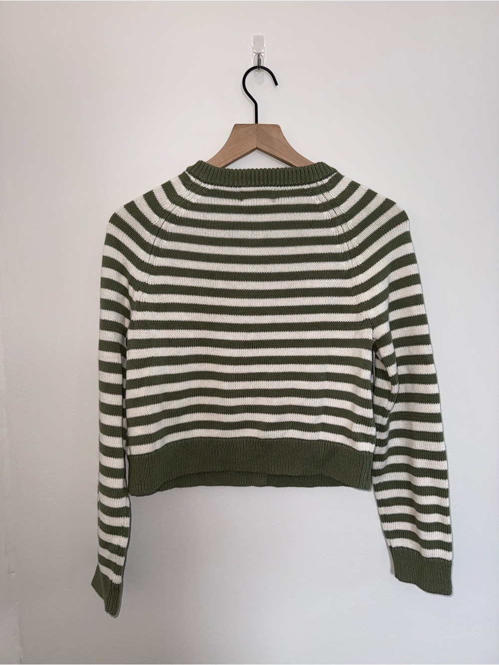 Universal Thread Olive & Cream Striped Button-Up Cropped Cardigan - Picture 2 of 3